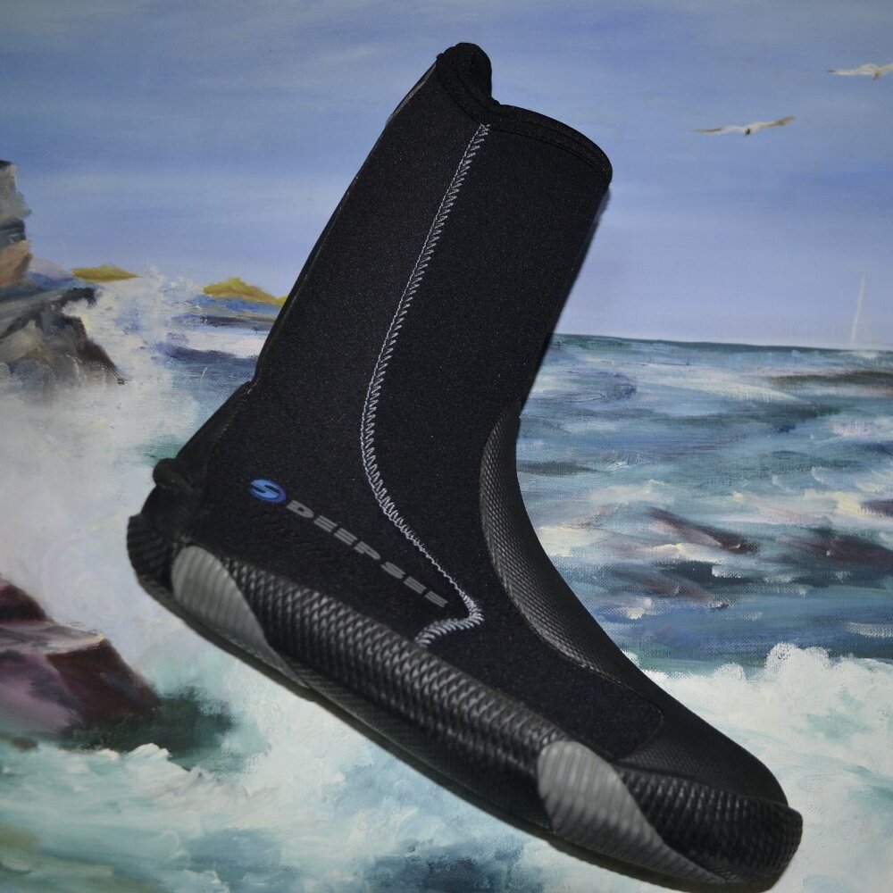 Deep See Diving Boots Sz Men's /Youth 6 Women's 7.5 ThermoFlex New w Tag and Bag